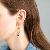 Graceful Schwarzer Onyx vergoldete Ohrringe