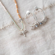 Serenity Labradoriet Verzilverde Oorbellen