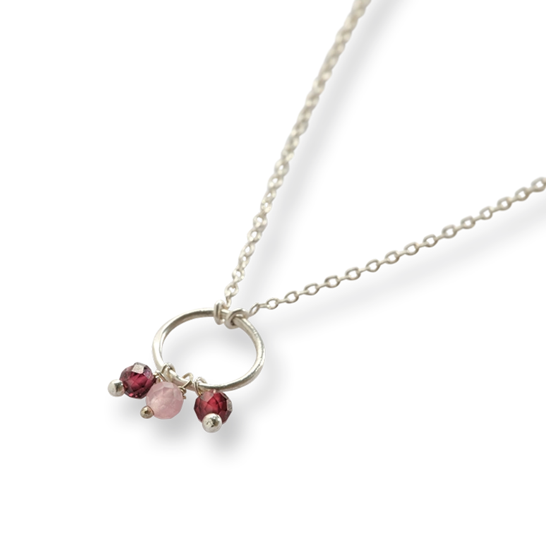 Sentiment Granaat Rozenkwarts Verzilverde Ketting