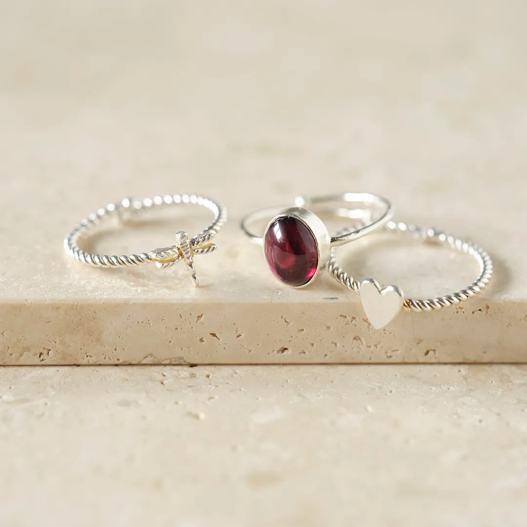 Visionary Granaat Verzilverde Ring