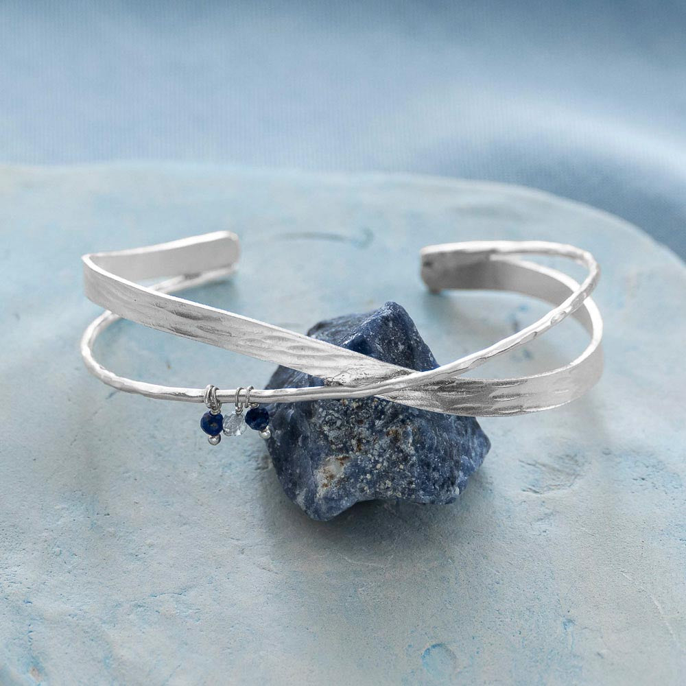 Tolerant Lapis Labradorite Verzilverde Armband