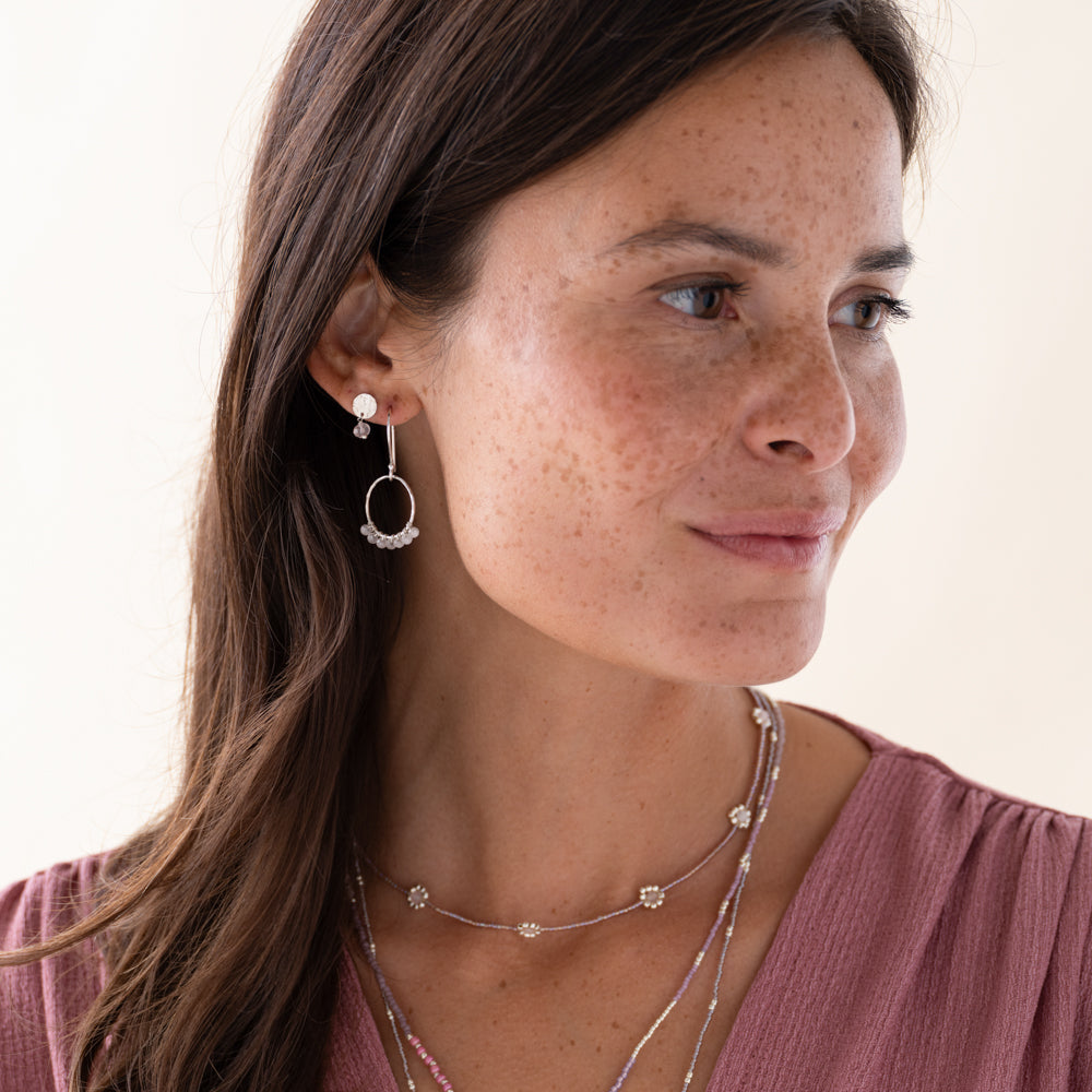 Compassion Rosenquarz versilberte Ohrringe