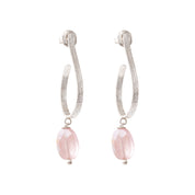Attracted Rosenquarz versilberte Ohrringe