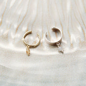 Relief Ear Cuff Blue Lace Agate