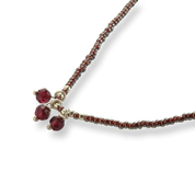 Empathy Granat silberfarbige Halskette