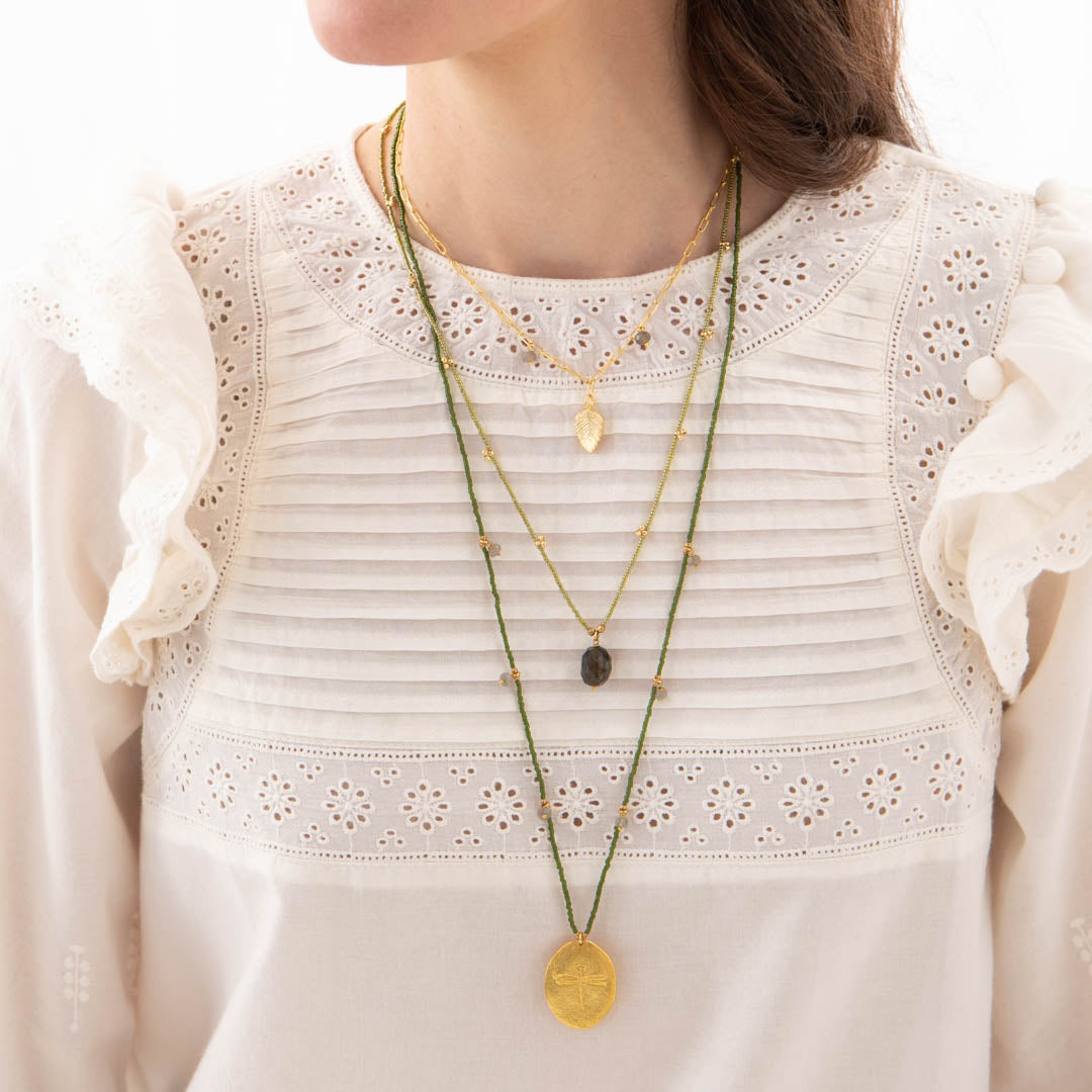 Feminine Labradorit Gold Halskette