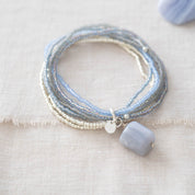 Nirmala Blauer Achat versilbertes Armband