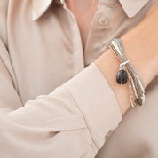 Nirmala Rauchquarz versilbertes Armband