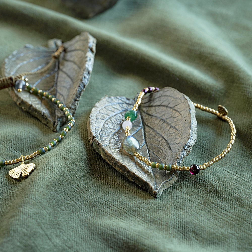 Amuse Labradorit Armband Goldfarben