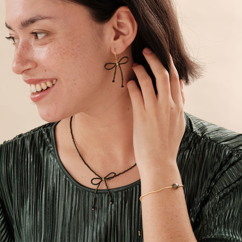 Wishful Schwarzer Onyx Grünfarbige Halskette