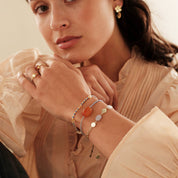 Gaze Carnelian Bracelet