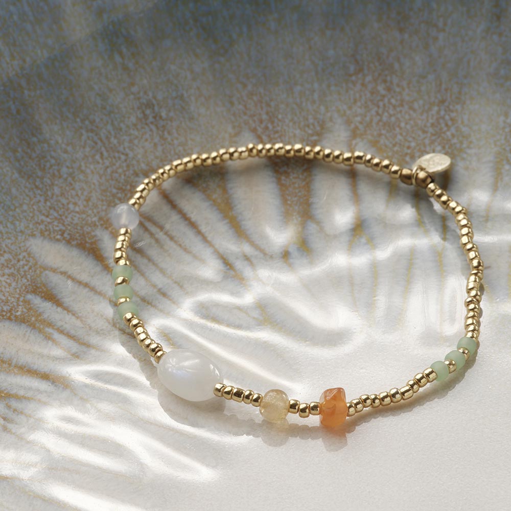 Amuse Moonstone Bracelet
