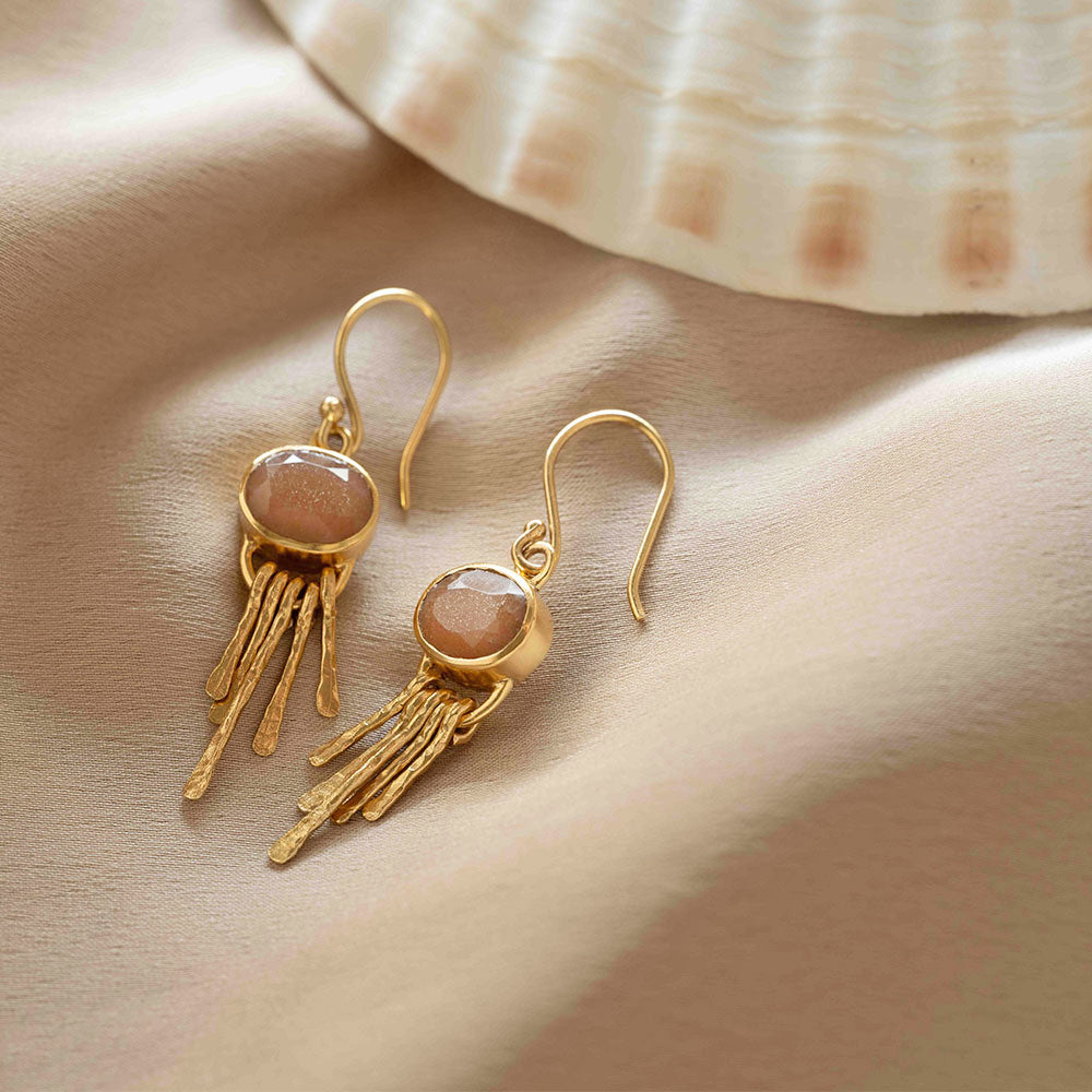 Praising Peach Moonstone Earrings Gold Plated