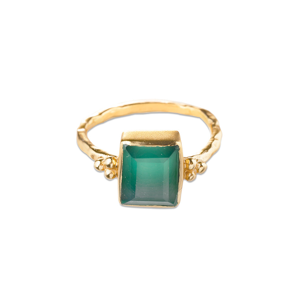 Incredible Green Onyx Ring - 17,5