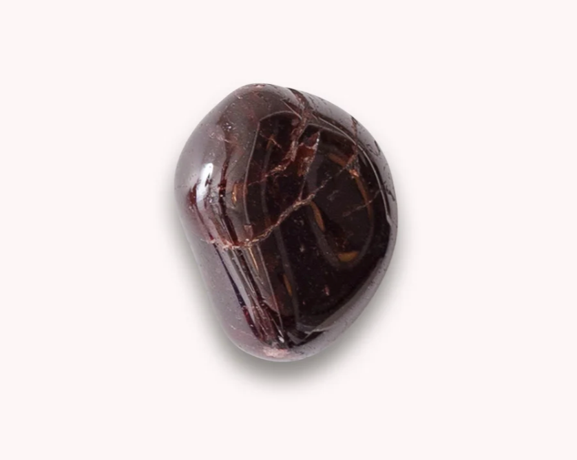 Garnet_Shadow.png