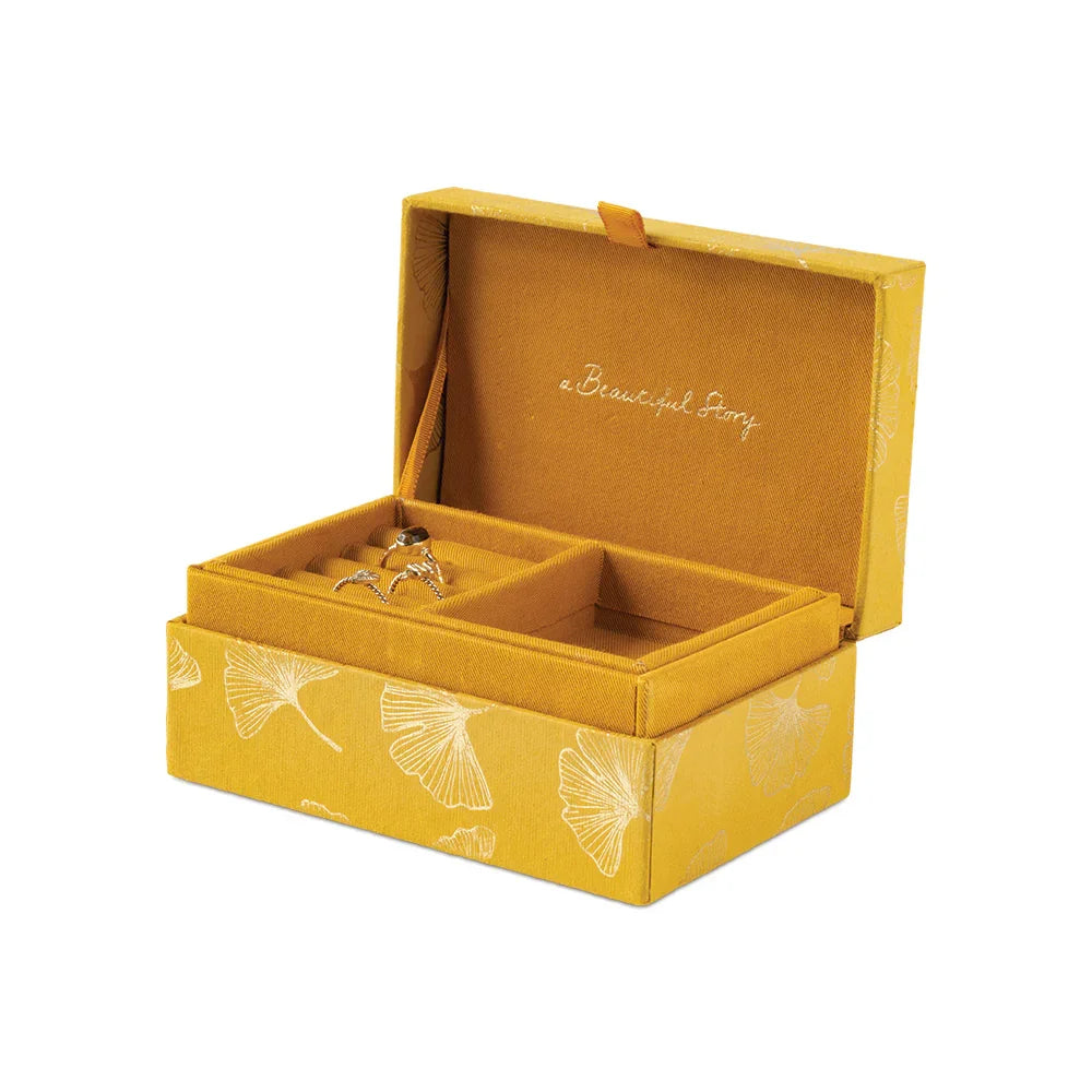 Small jewelry box with ring inlay, Ginkgo