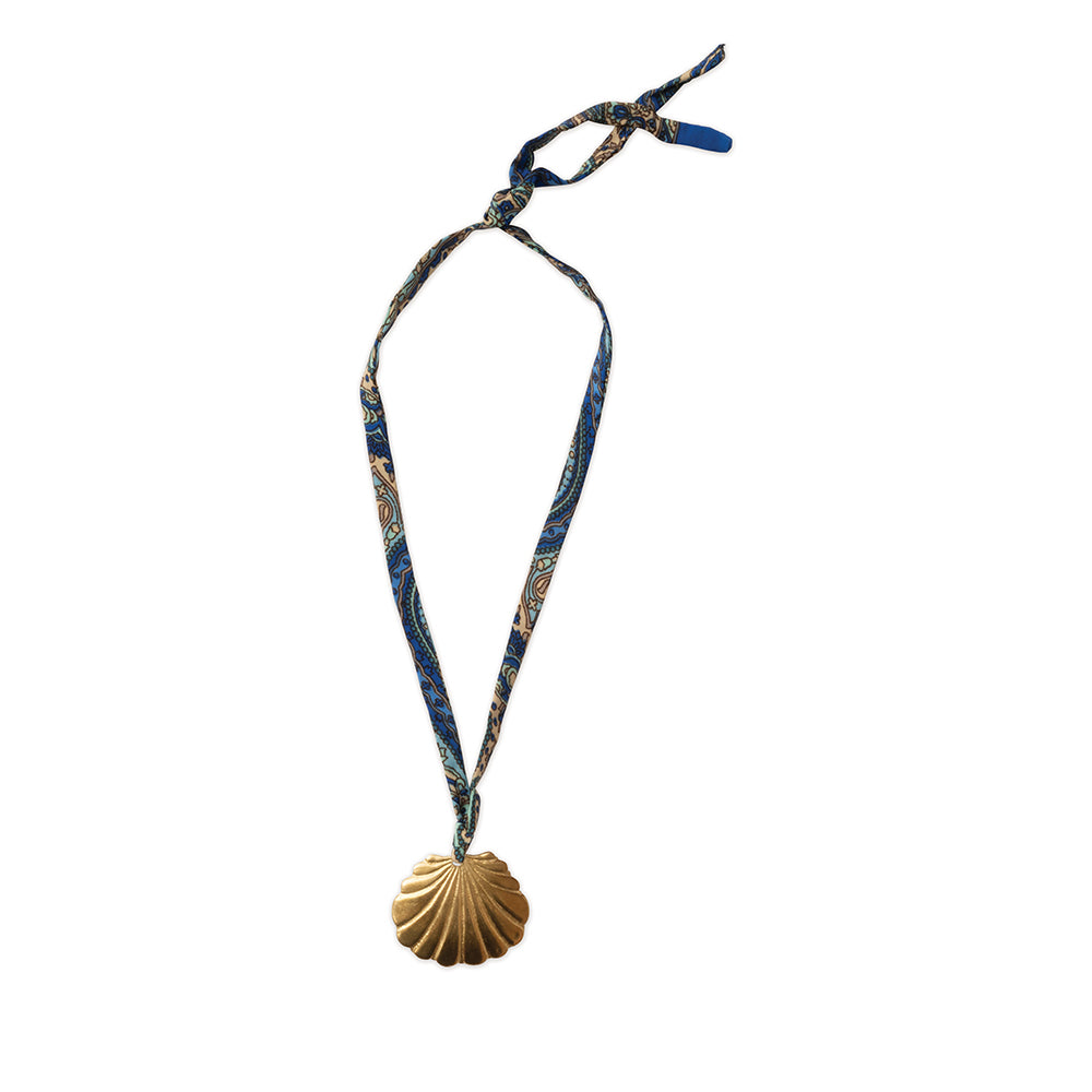 Statement Shell Sari Necklace